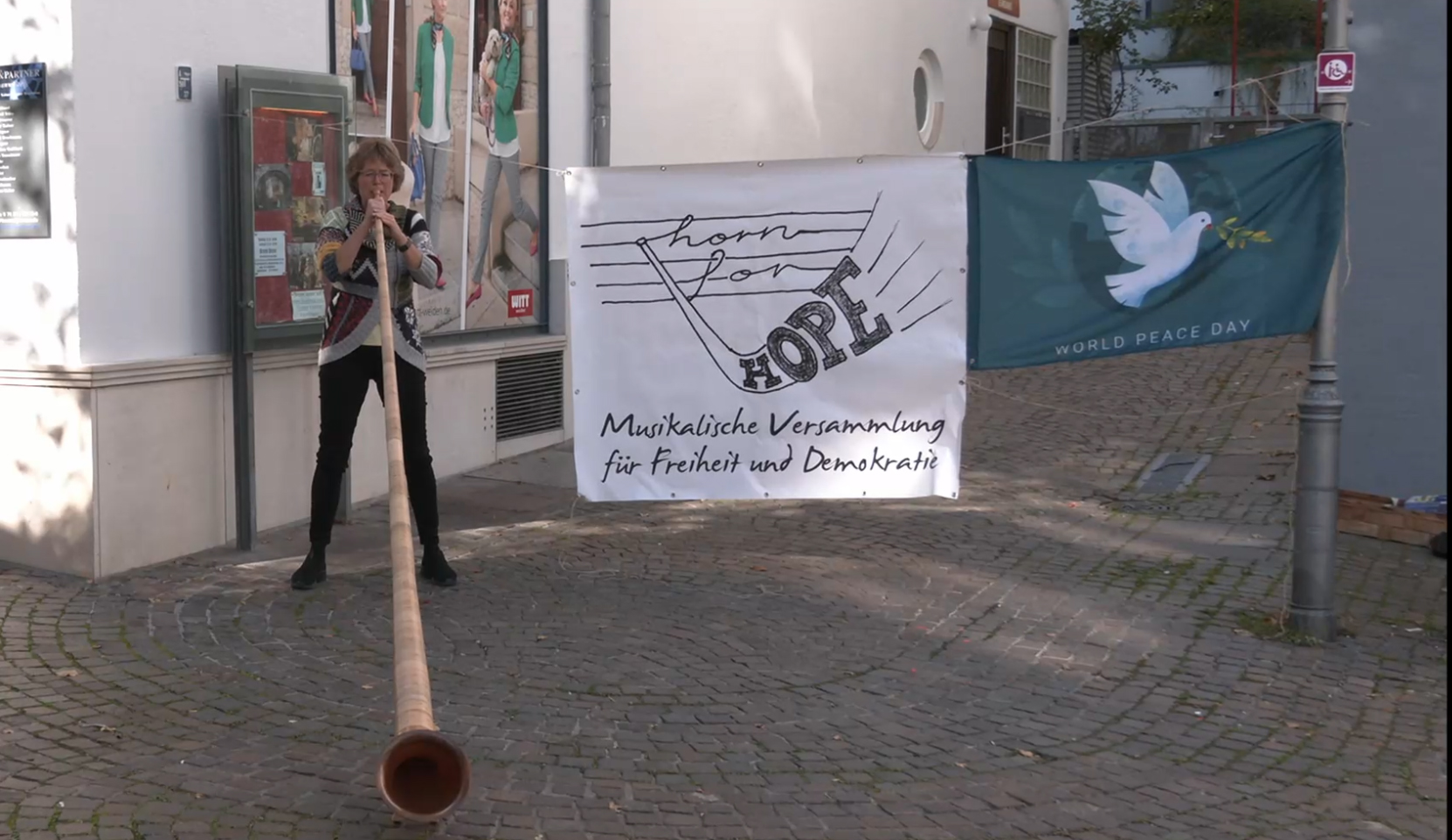 Waiblingen 09.10.2022 - Musikalische Versammlung für Freiheit und Demokratie - HORN FOR HOPE (FULL)